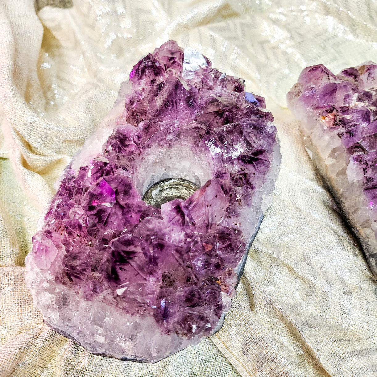 Evolve Botanica Crystal - Amethyst Candle Holder