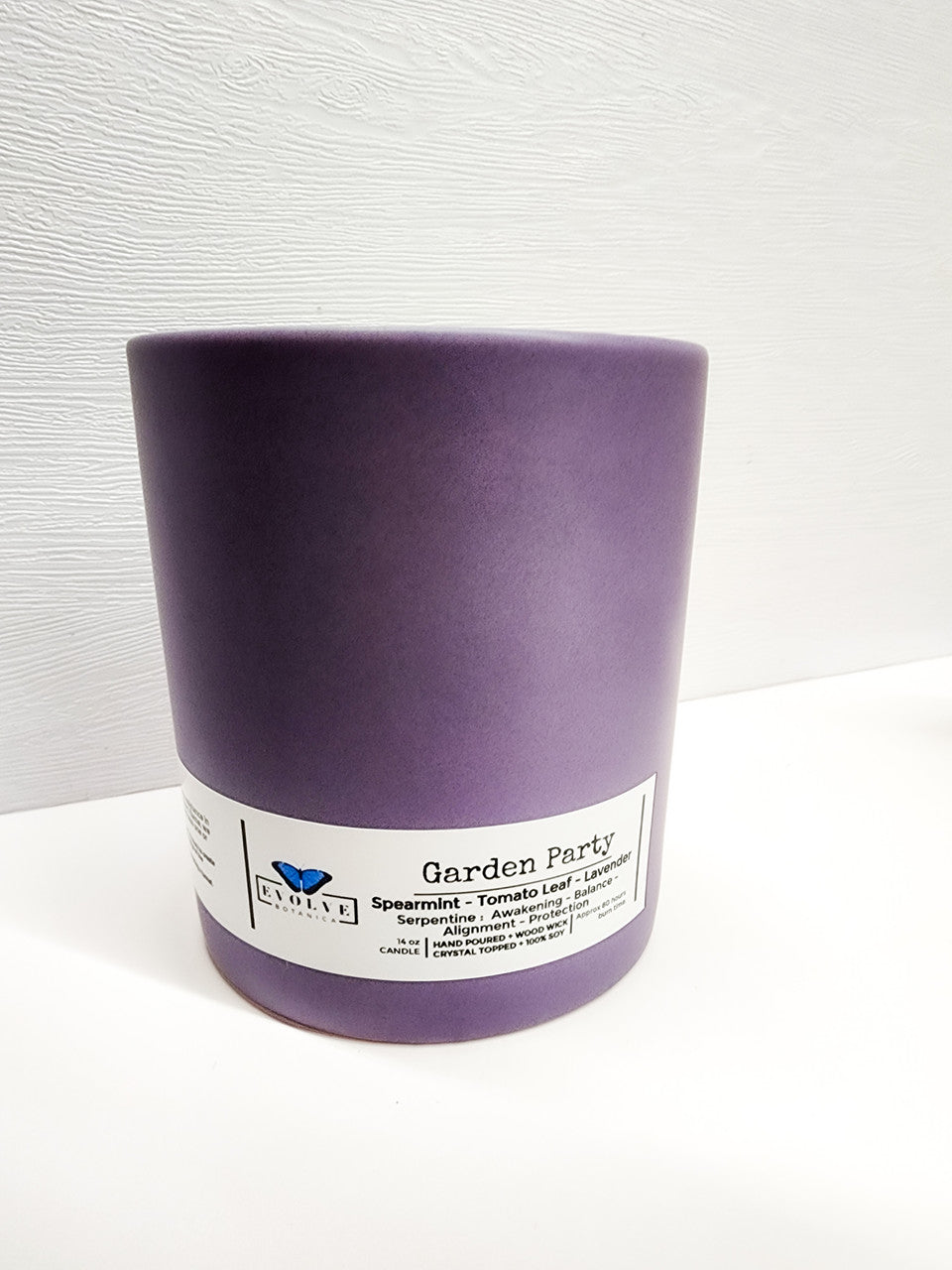 Evolve Botanica Farmers Market Candle - Garden Party (Wood Wick Gemstone Soy Candle)