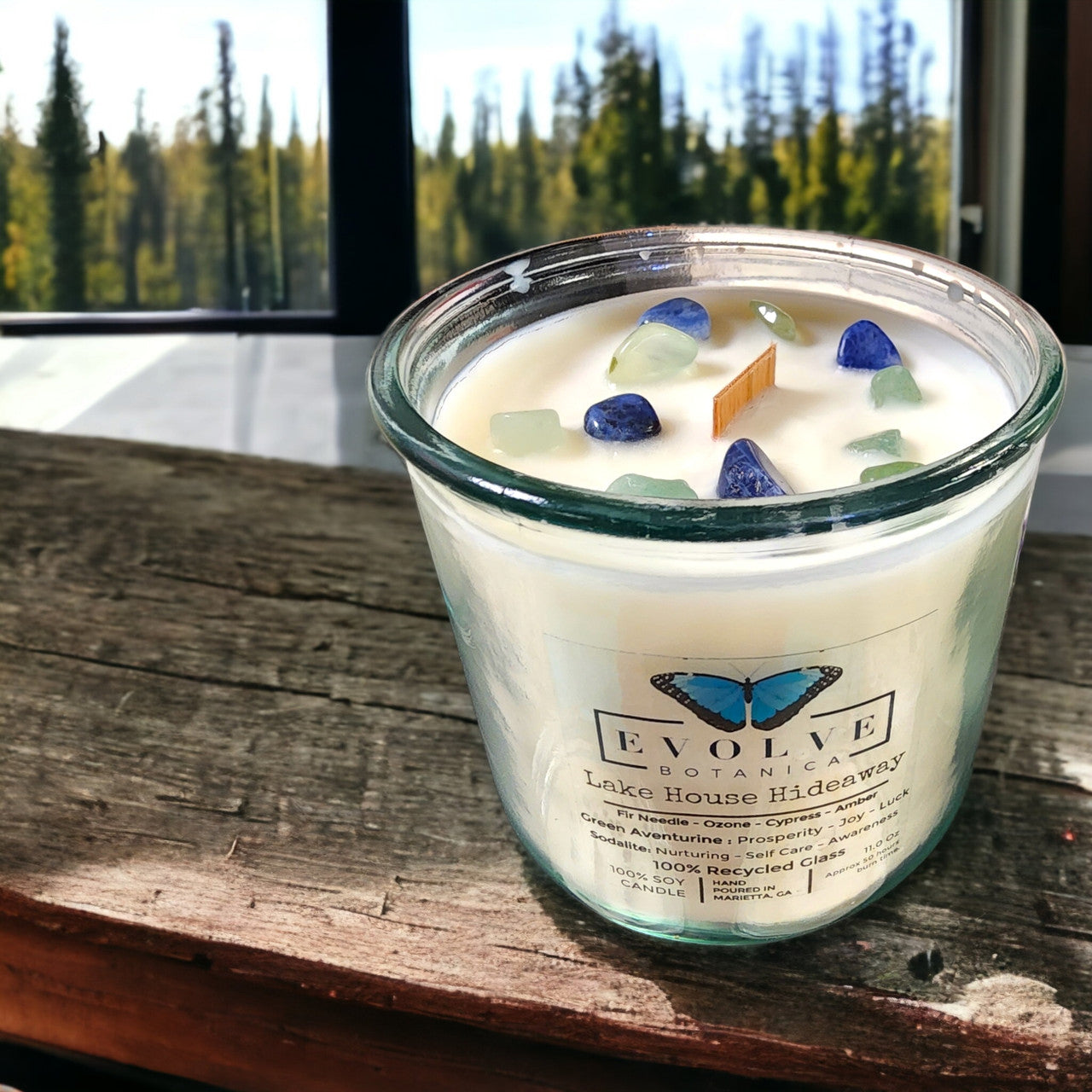 Evolve Botanica Rocks Candle - Lake House Hideaway (Wood Wick Green Aventurine Gemstone Soy Candle)