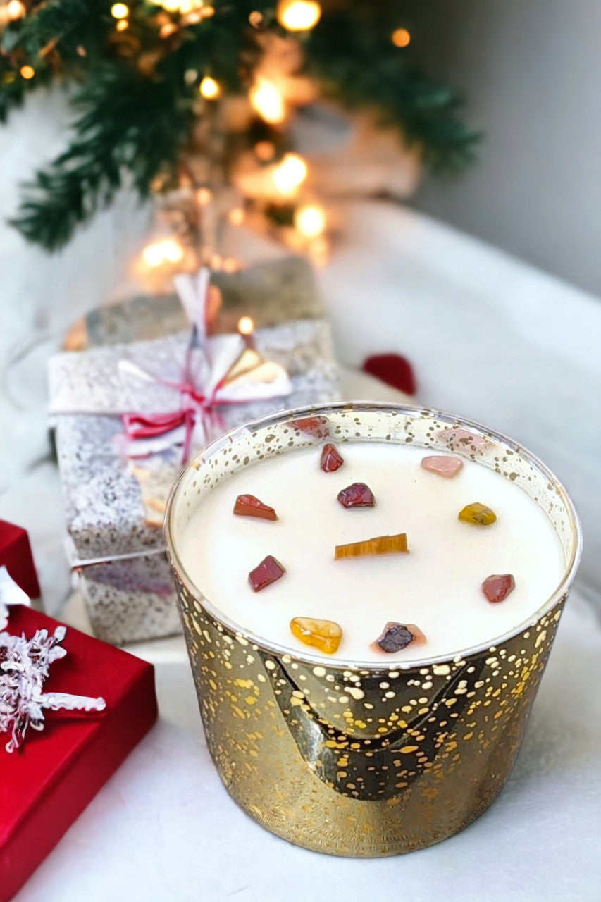 Evolve Botanica Starlight Candle - Holiday Vibes (Wood Wick Gemstone Soy Candle)