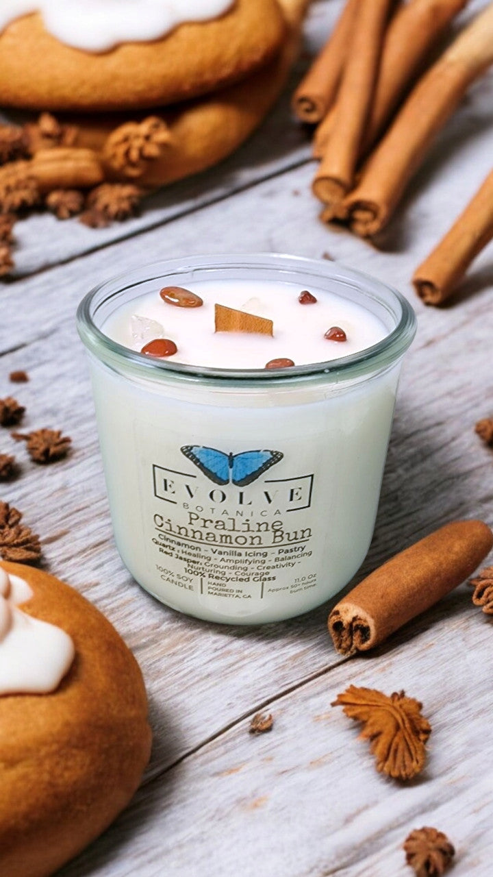 Evolve Botanica Rocks Candle - Rocks Candle - Praline Cinnamon Bun (Wood Wick Red Jasper & Clear Quartz Gemstone Soy Candle)