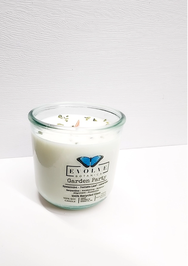 Evolve Botanica Rocks Candle - Garden Party (Wood Wick Gemstone Soy Candle)