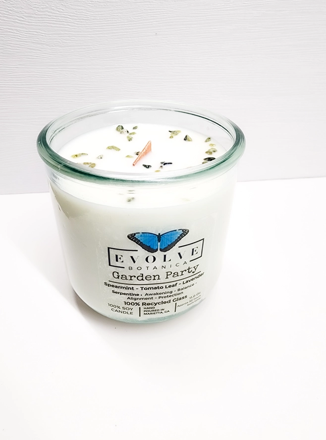 Evolve Botanica Rocks Candle - Garden Party (Wood Wick Gemstone Soy Candle)