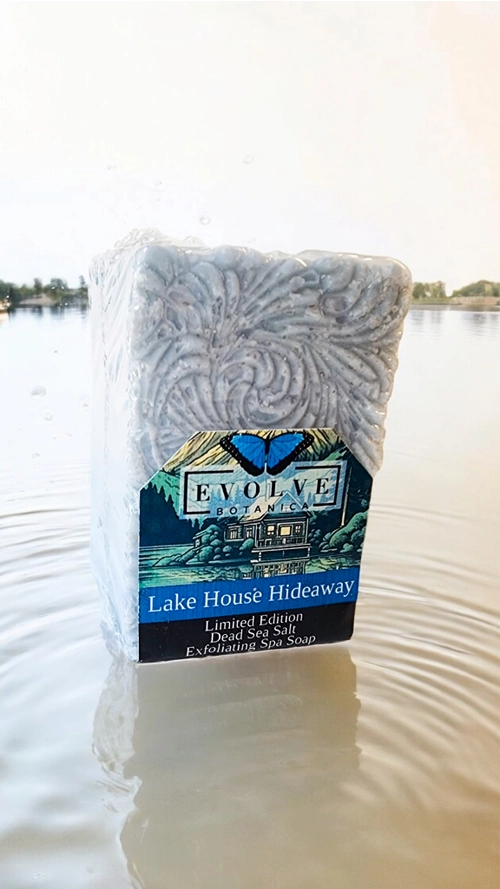 Evolve Botanica Specialty Soap - Lake House Hideaway (Limited Edition Salt Bar)