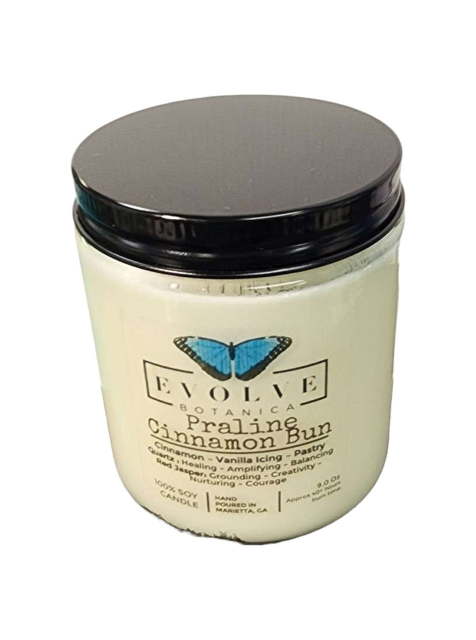 Evolve Botanica Classic 9oz Jam Jar Crystal Soy Candle - Praline Cinnamon Bun (Red Jasper & Clear Quartz)