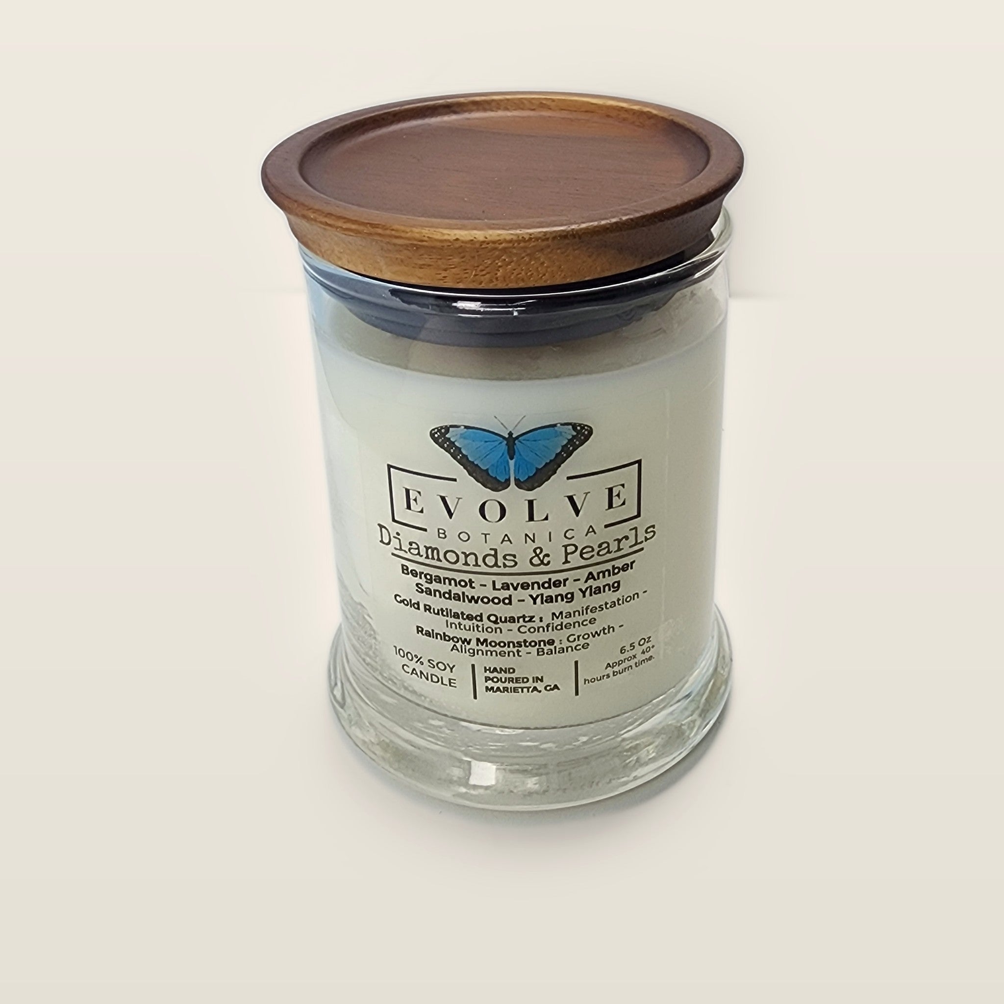 Evolve Botanica Diamonds & Pearls 6.5 oz soy sipper candle with wood lid, hand-poured in Marietta GA
