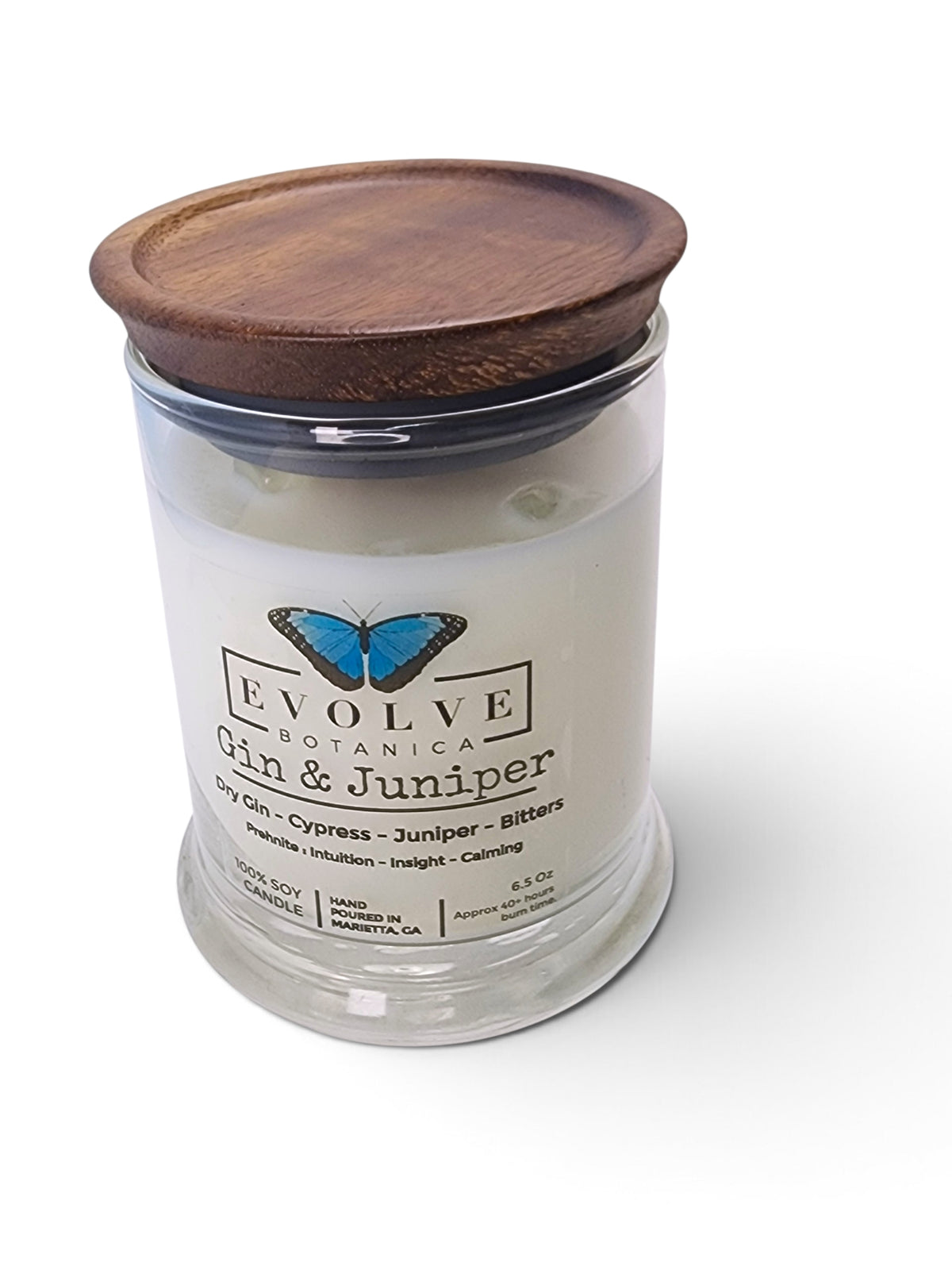Evolve Botanica Gin & Juniper 6.5 oz soy sipper candle, crystal candle on white background, hand-poured in Marietta GA