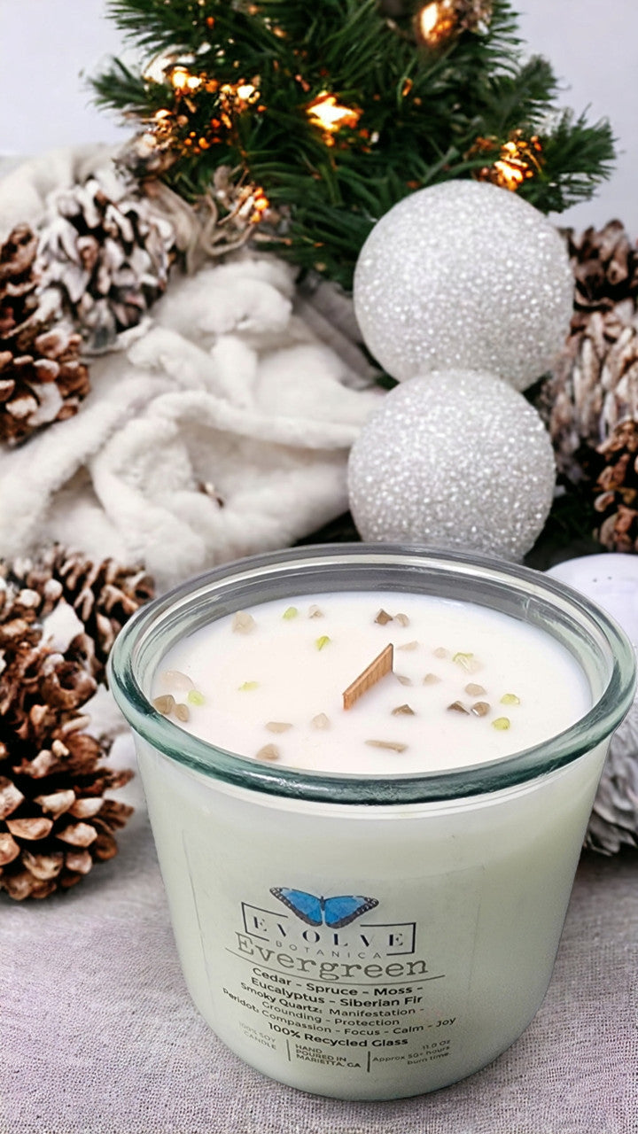 Evolve Botanica Rocks Candle - Evergreen (Wood Wick Peridot & Smoky Quartz Gemstone Soy Candle)