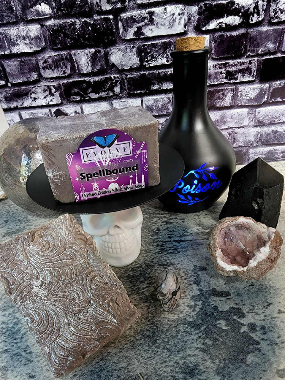 Evolve Botanica Bokuwahyde Spellbound Gift Box