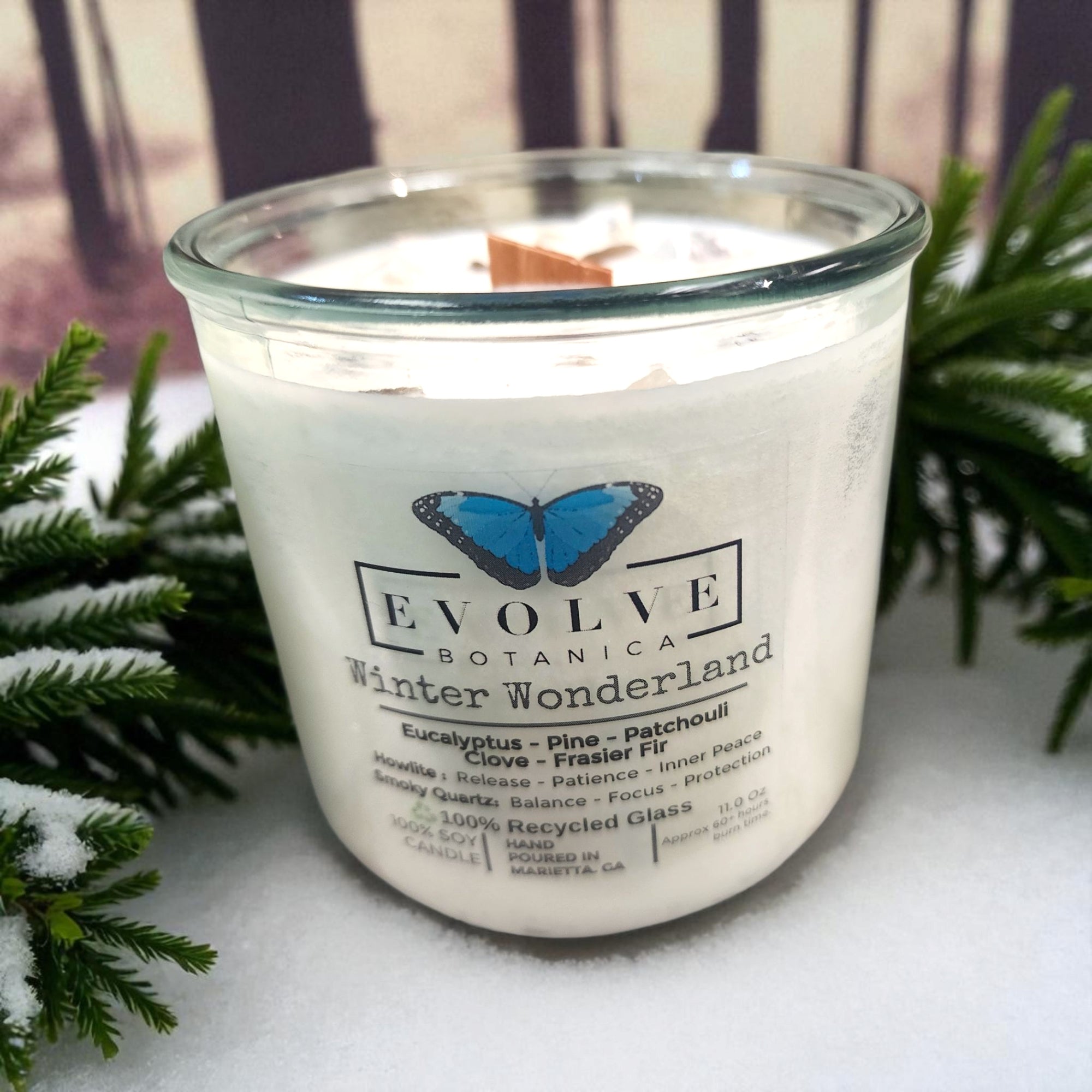 Rocks Candle - Winter Wonderland (Wood Wick, Howlite & Smoky Quartz, Soy Candle)