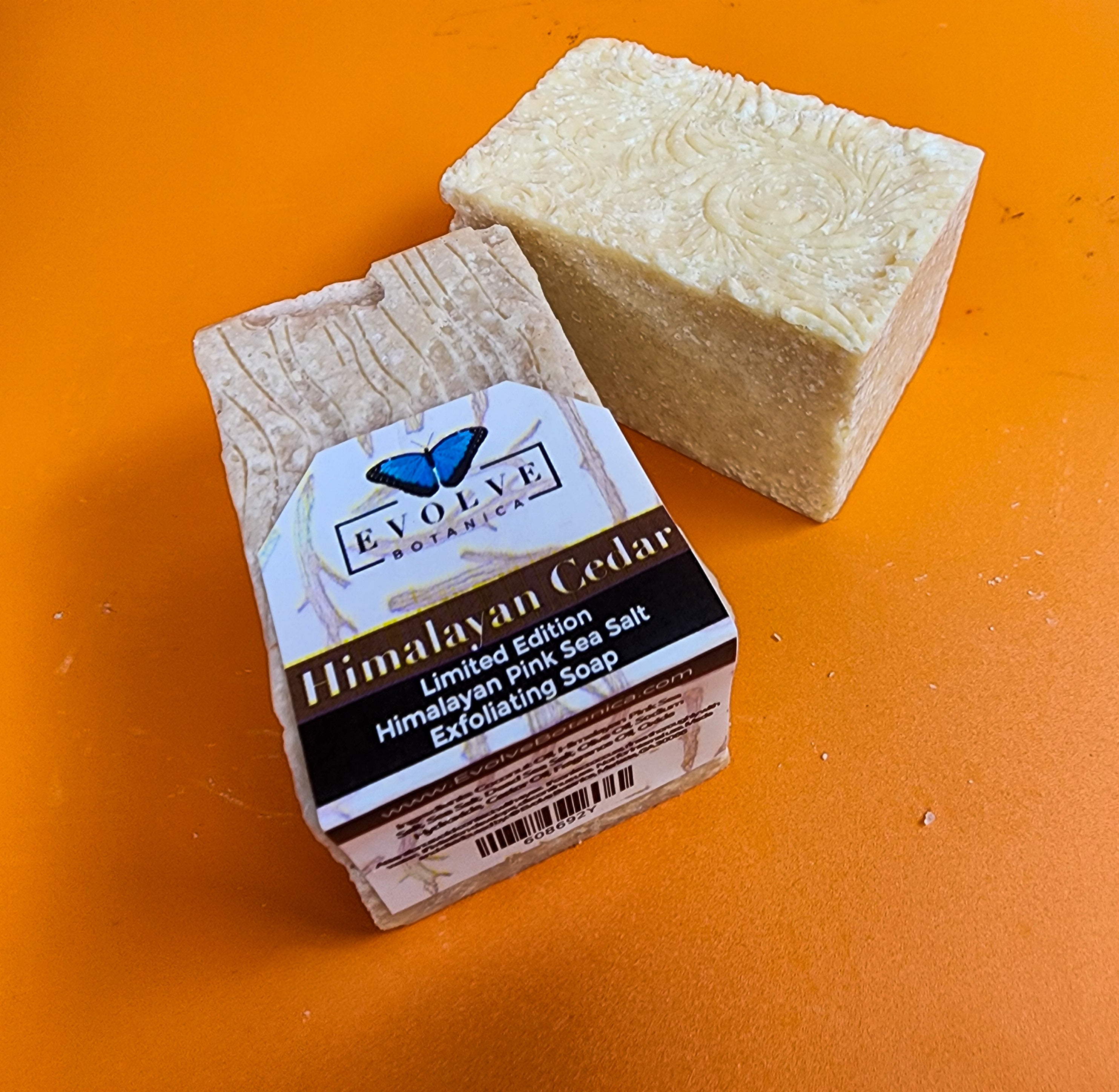 Himalayan Cedar Salt Soap - Himalayan Pink Salt Spa Bar