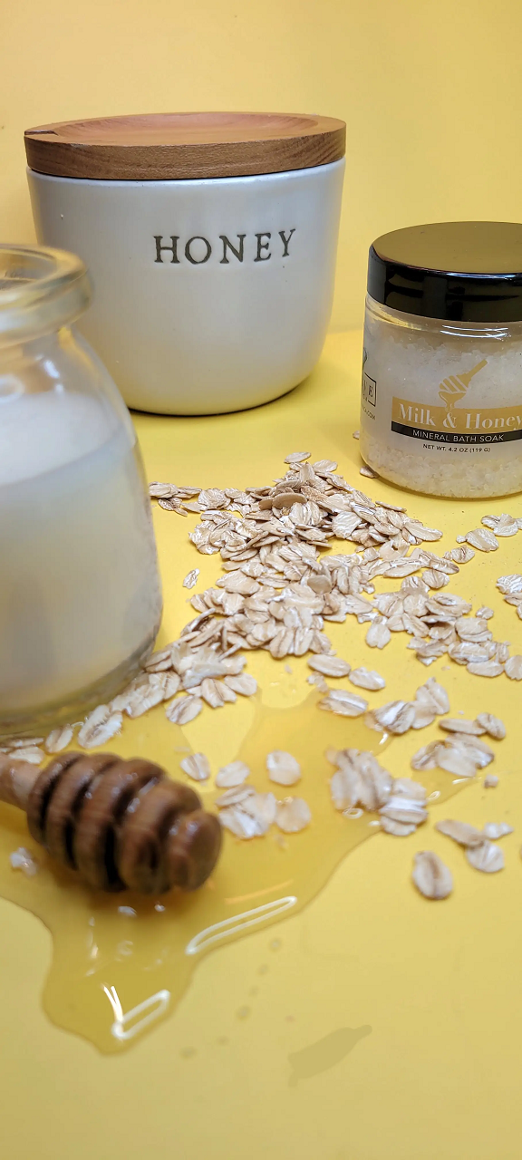 Evolve Botanica Mineral Soaks Mineral Soak - Milk & Honey (Bath Salt) Mini