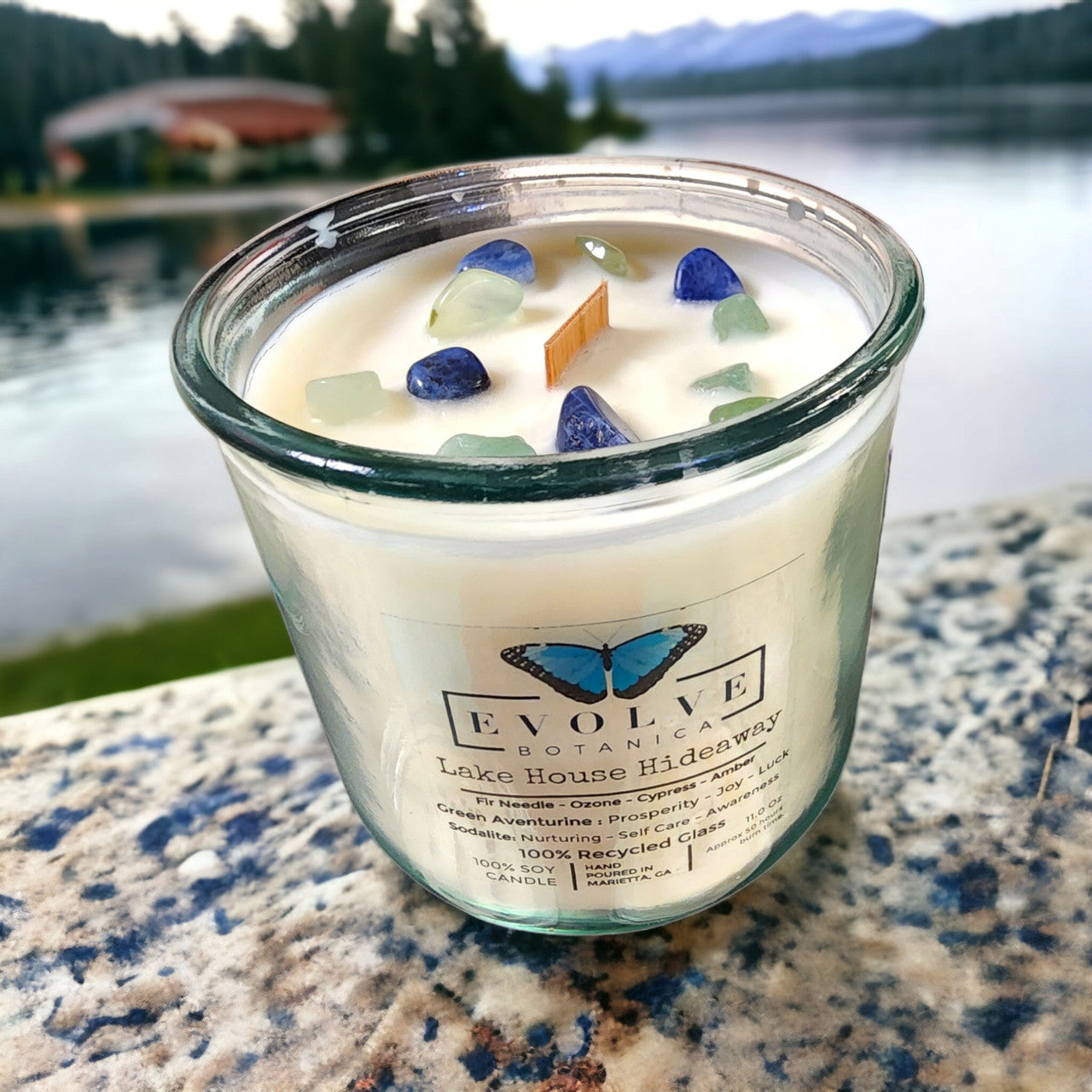 Evolve Botanica Rocks Candle - Lake House Hideaway (Wood Wick Green Aventurine Gemstone Soy Candle)