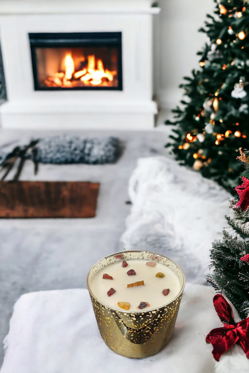 Evolve Botanica Starlight Candle - Holiday Vibes (Wood Wick Gemstone Soy Candle)