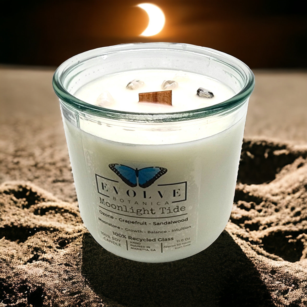 Evolve Botanica Rocks Crystal Soy Candle - Moonlight Tide (Moonstone)