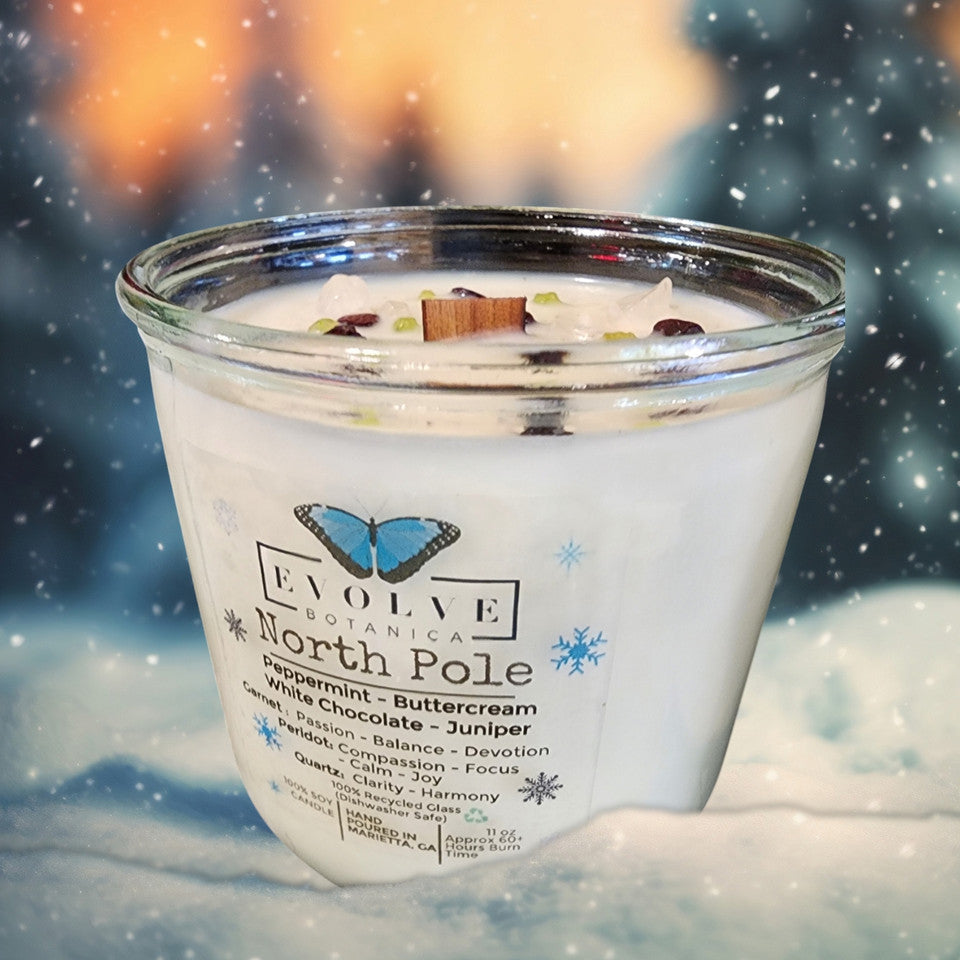 Evolve Botanica Rocks Candle - North Pole (Wood Wick, Garnet (Passion, Balance), Peridot (Compassion, Joy), Quartz (Harmony, Clarity)