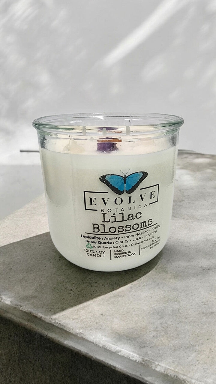 Evolve Botanica Rocks Candle - Lilac Blossoms (Wood Wick, Lepidolite Gemstone Soy Candle)