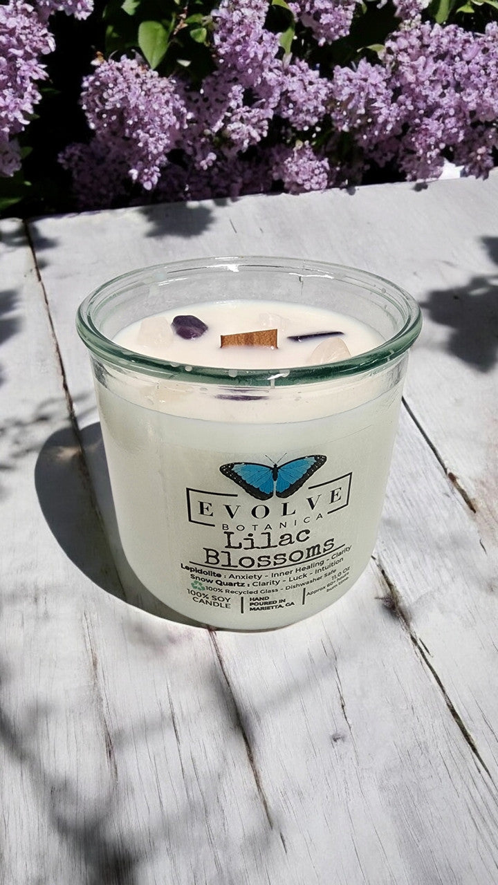 Evolve Botanica Rocks Candle - Lilac Blossoms (Wood Wick, Lepidolite Gemstone Soy Candle)
