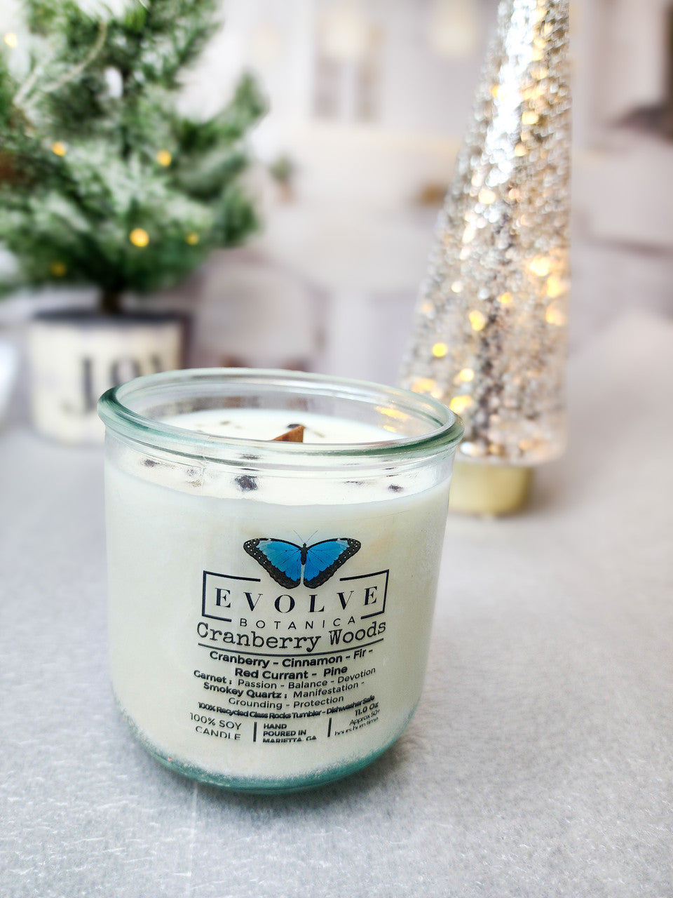 Cranberry Woods candle top-down — wood wick with dual crystals, holiday scent