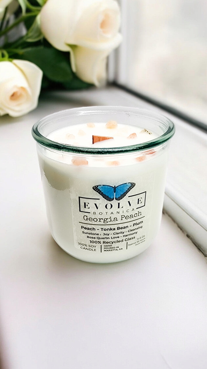 Georgia Peach Rocks candle side view showing crystal in peach soy wax