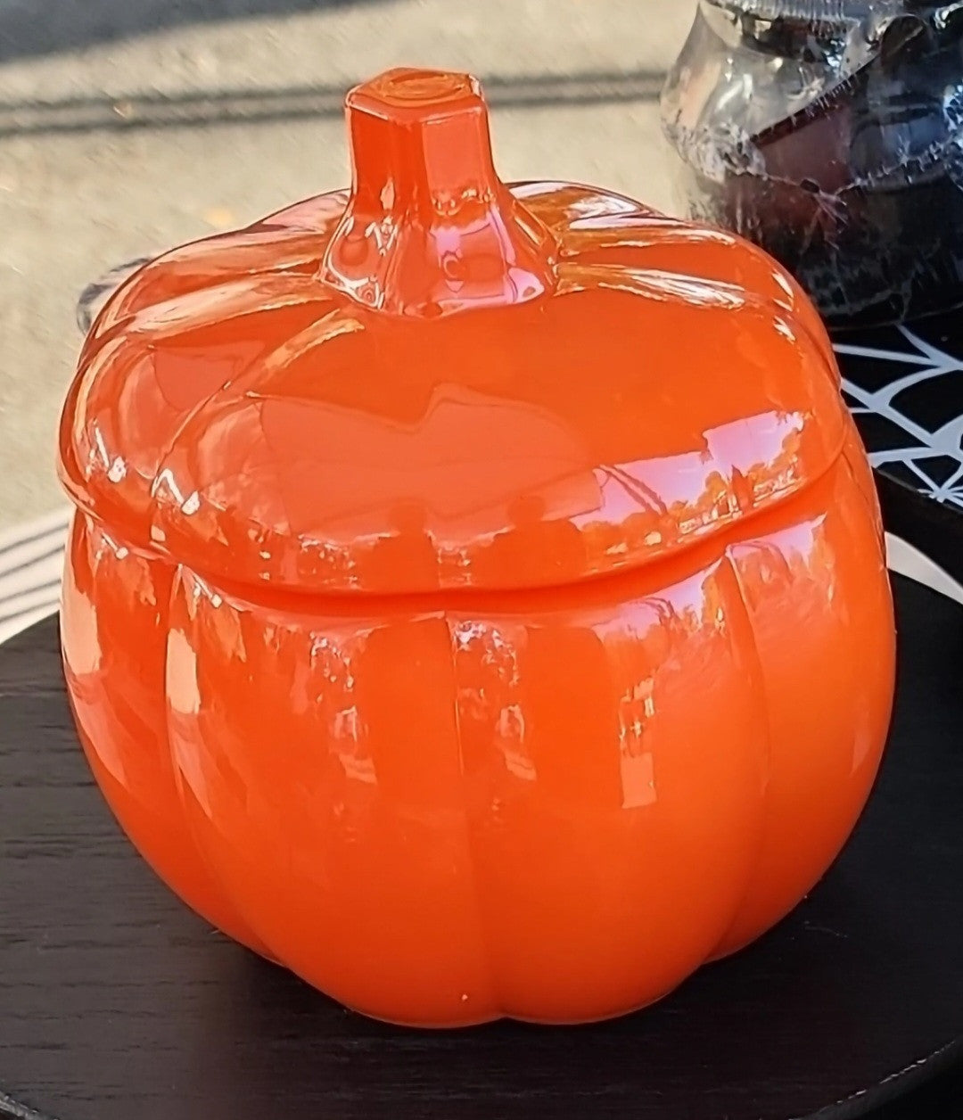 Pumpkin Tourine Candy Dish - Pumpkin Caramel Crunch Cake (Peridot & Serpentine)