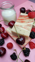 Standard Soap - Berry Vanilla (Goatmilk) Standard Soaps Evolve Botanica