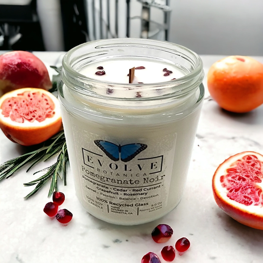 Evolve Botanica Classic 9oz Jam Jar Crystal Soy Candle - Pomegranate Noir (Garnet)