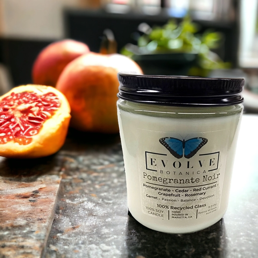 Evolve Botanica Classic 9oz Jam Jar Crystal Soy Candle - Pomegranate Noir (Garnet)