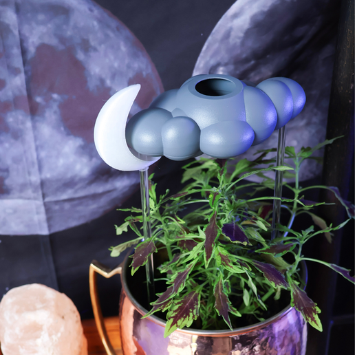 Cloudmaker Glow in the Dark Moon Charm (Charn Only)