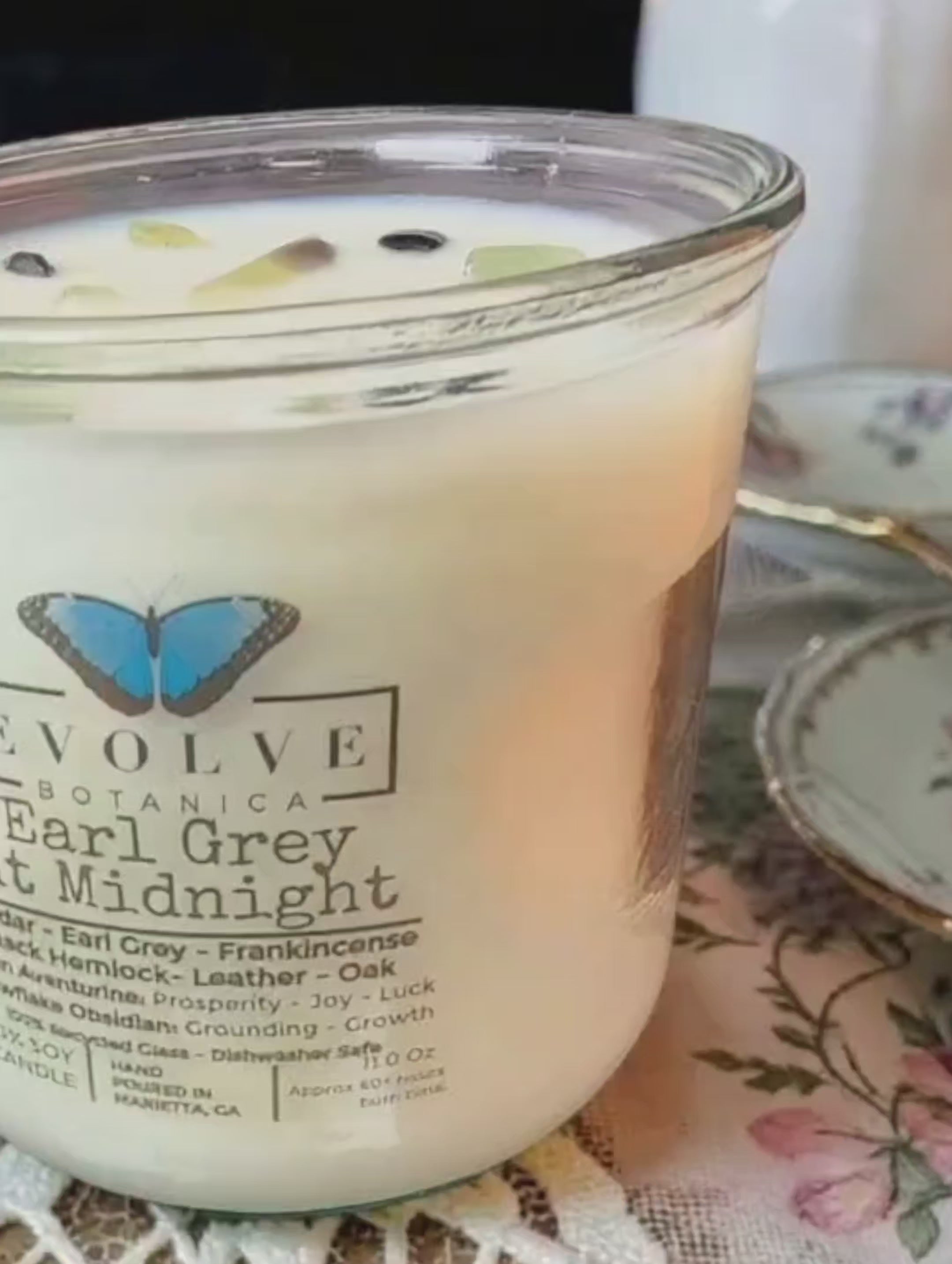 Rocks Candle - Earl Grey at Midnight (Wood Wick Soy Candle Snowflake Obsidian Green Aventurine)