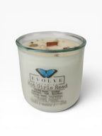 Rocks Candle - Hot Girls Read