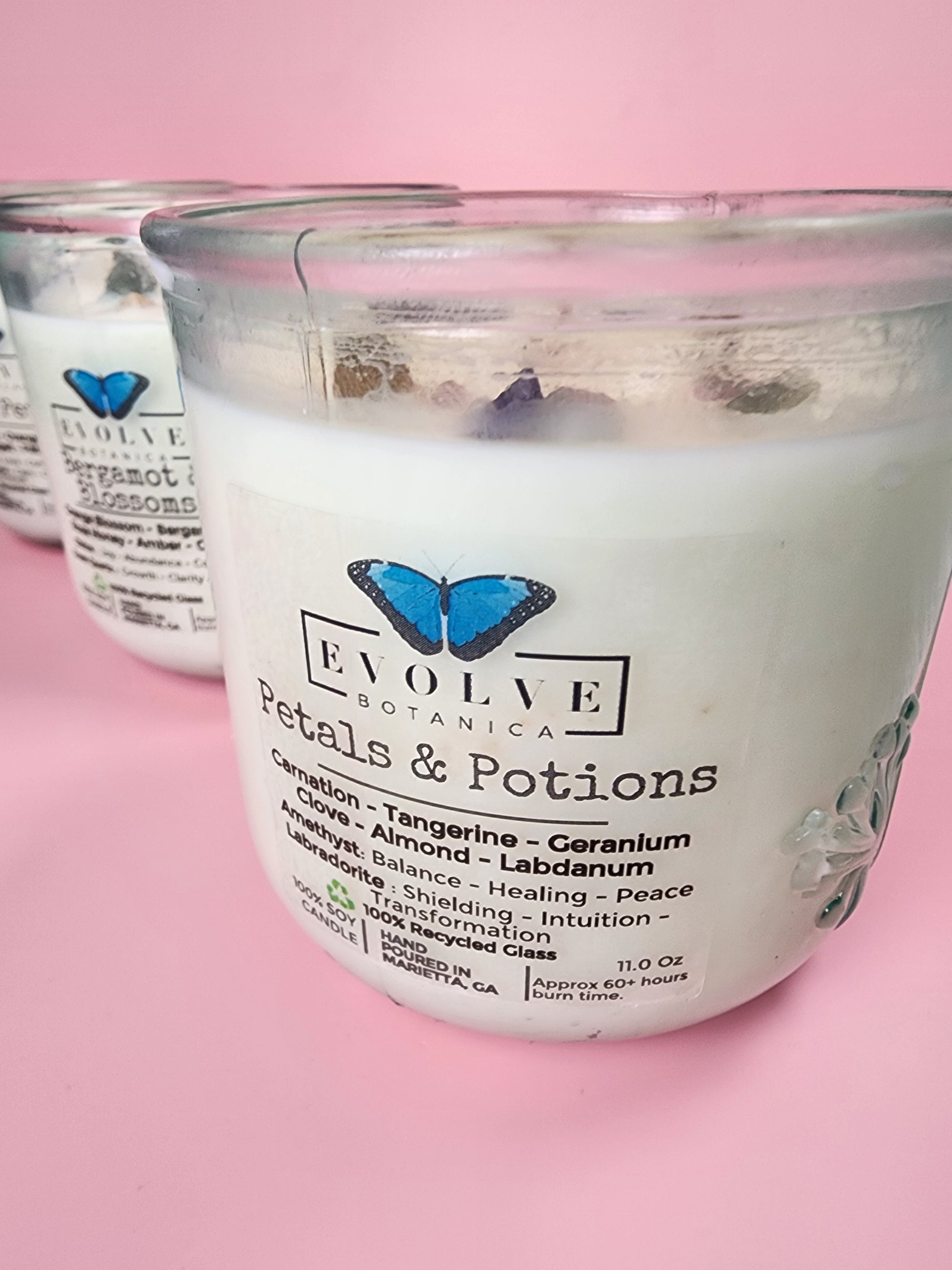 Rocks Candle - Petals & Potion (Wood Wick Soy Candle Amethyst Labradorite)